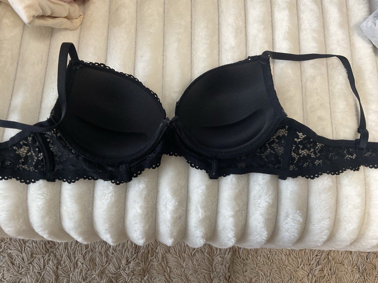 Пеньюар кружевной H2&M,  бюстгалтер