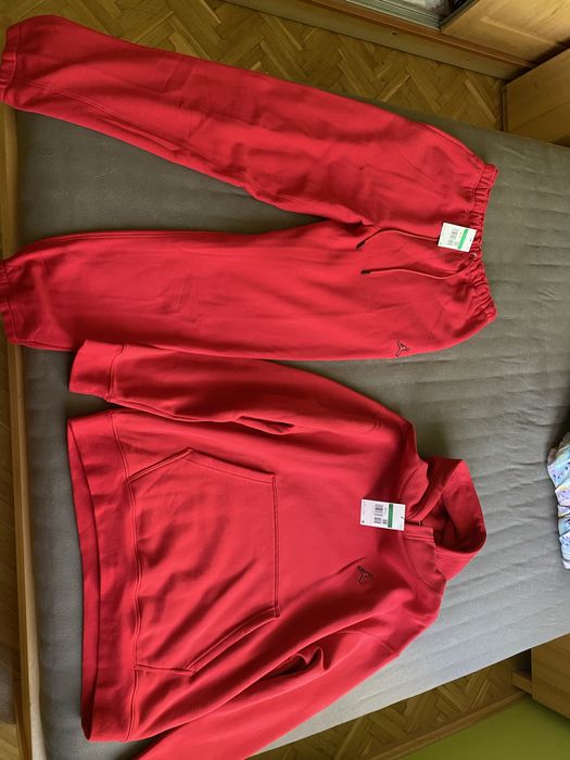Dresy Jordan essential czerwone