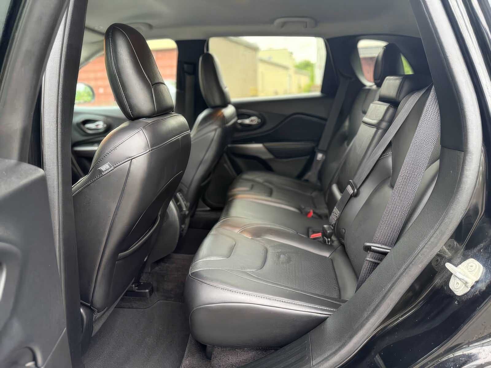 2019 Jeep Cherokee Limited 4x4 3.2L