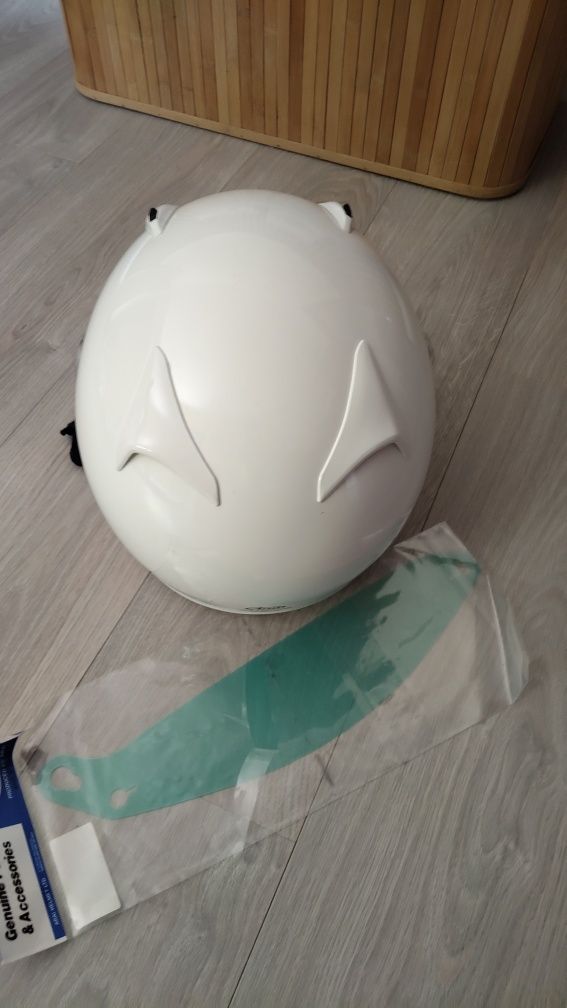 Capacete arai sk6 karting