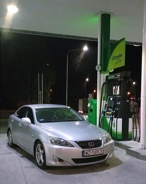 Lexus is220d 2.2d
