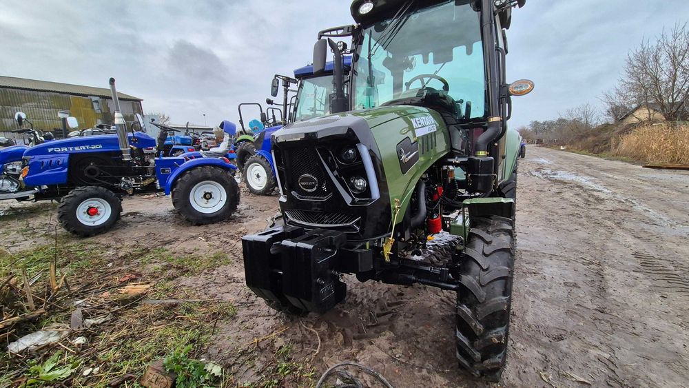 Трактор Кентавр 404 SC 2025 обшитая кабина пластиком