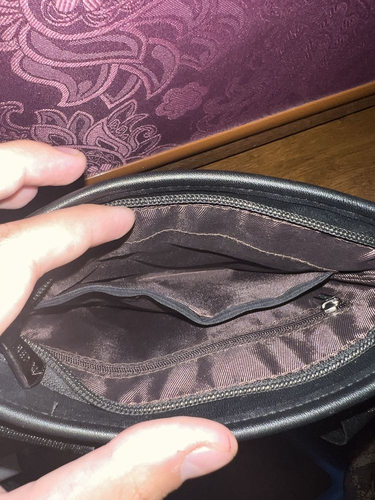 Продам сумку мужскую через плечо