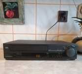 BLAUPUNKT RTV550 - magnetowid
Kupuj, sprzedawaj z darmową dostawą prze