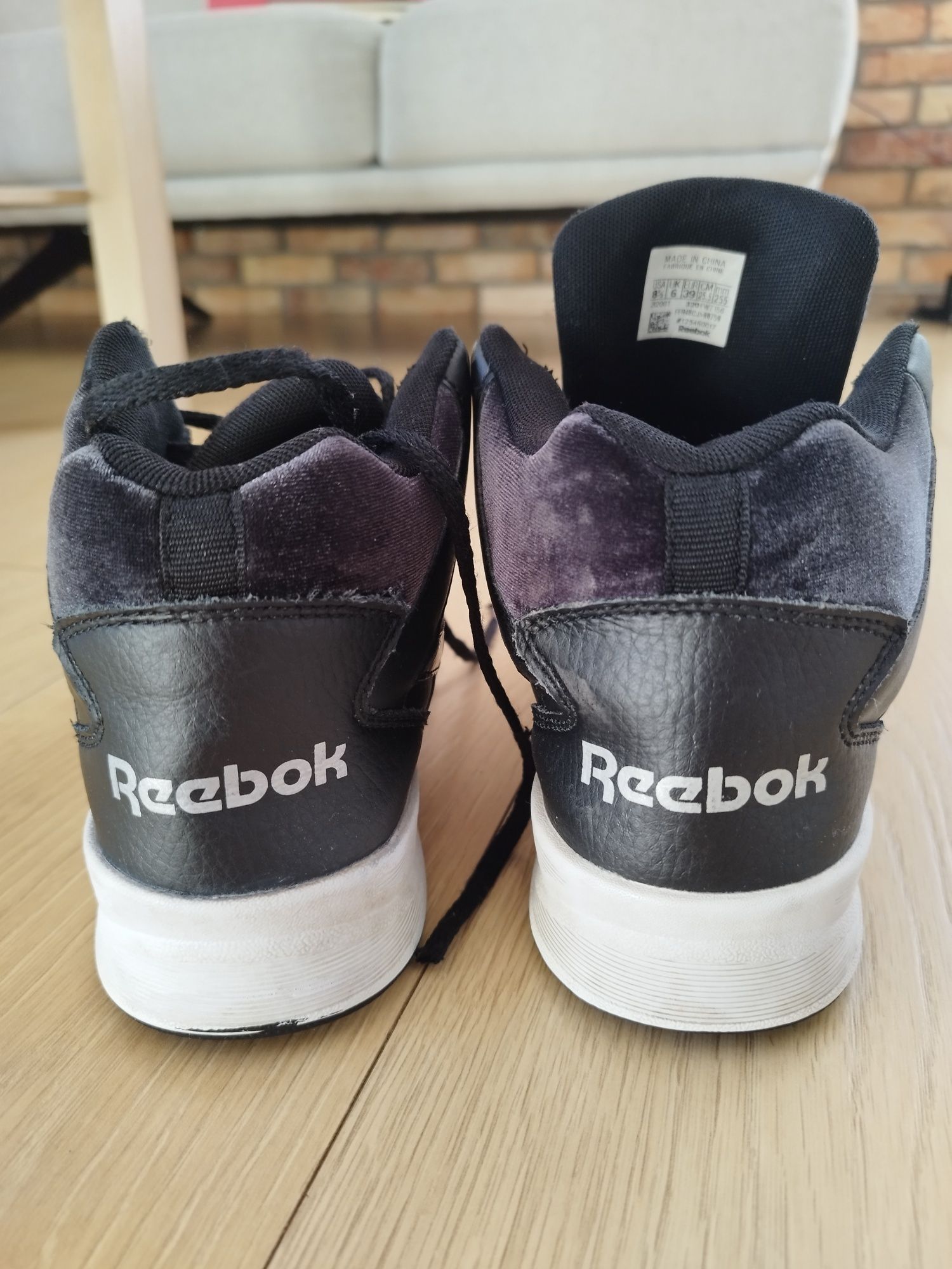 Buty Reebok za kostkę  rozmiar 39