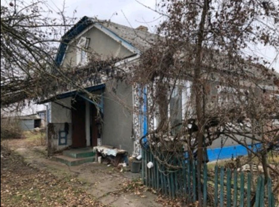 Продається частина будинку. с. Цвікліці .