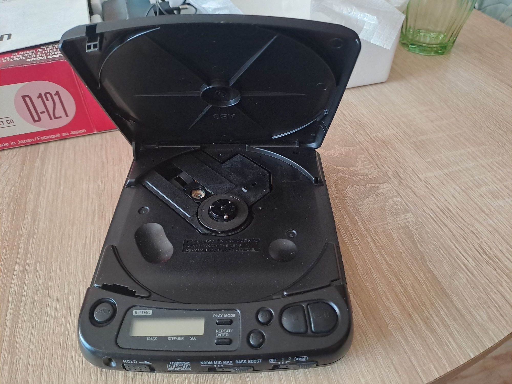 Discman SONY D-121 dla kolekcjonerów !!
