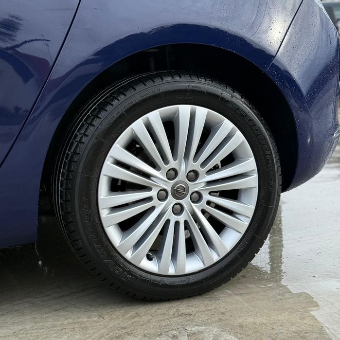 Opel Astra Automático