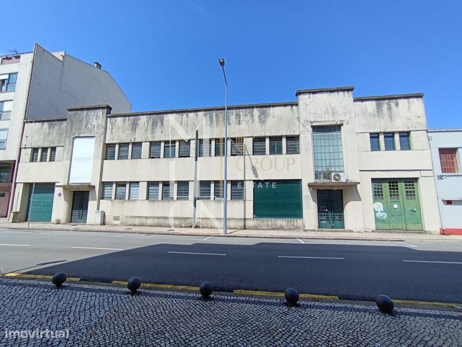 Edifício situado em São João da Madeira