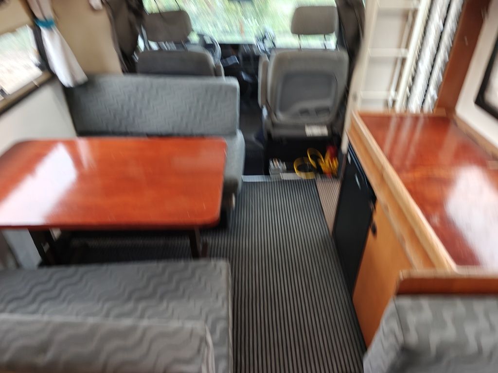 Kamper Fiat Ducato 2.5d zabidowa Hobby 550 AK 8 osób