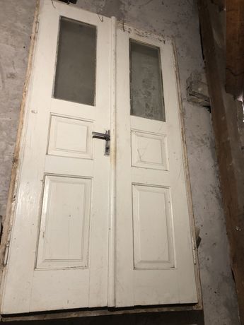 Двері деревяні б/в
