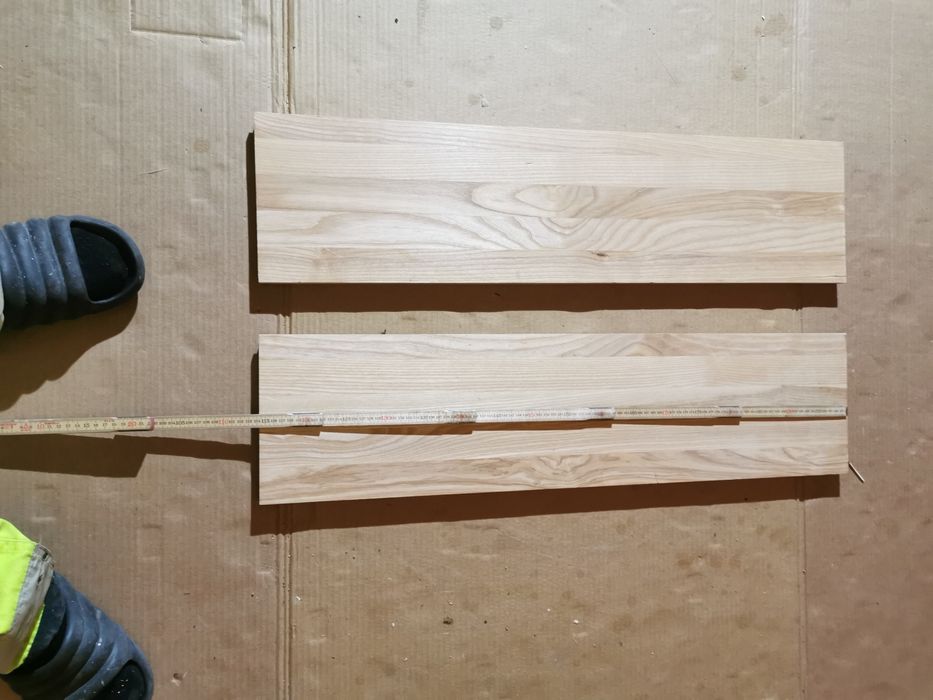 Schody stopnie dębowe nie mocowane.