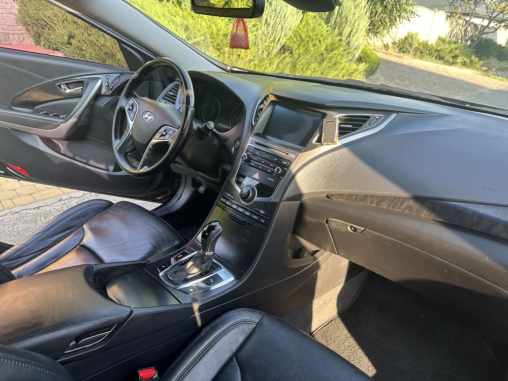 Hyundai Granderur