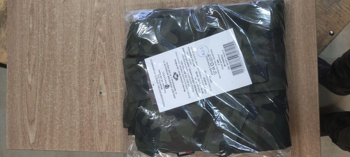 Mundur wojskowy zimowy bluza + spodnie S/XL Najnowszy wzór 124.