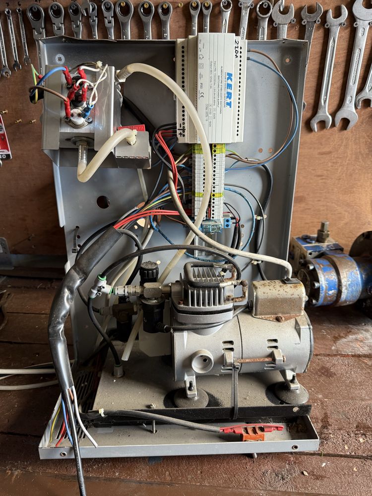 Generator pary 230 v sprawny