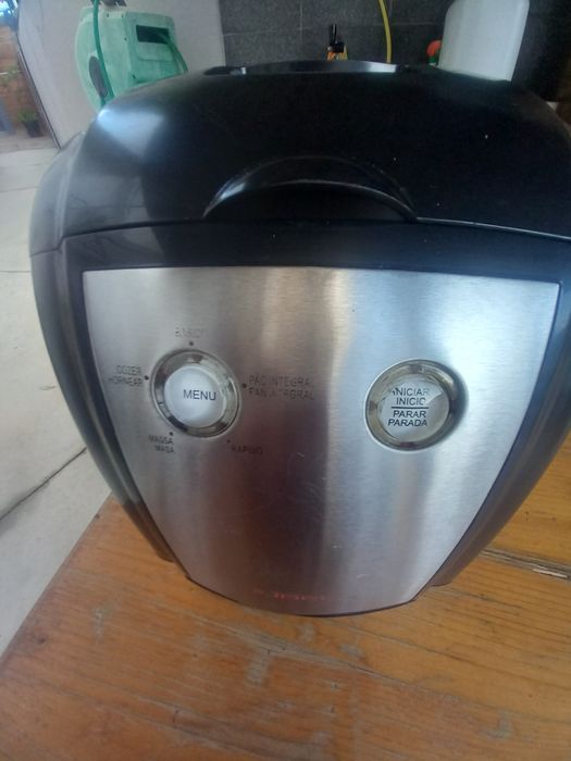 Maquina de fazer pão