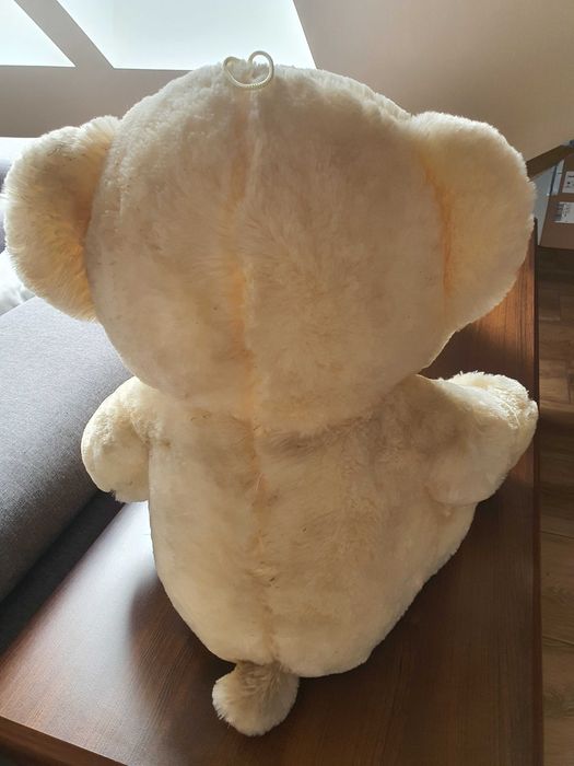 Pluszowy, duży miś