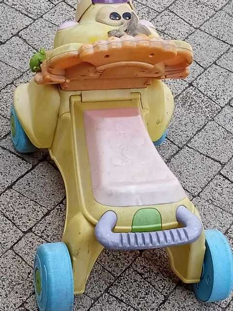 Jeździk chodzik pchacz fisher price