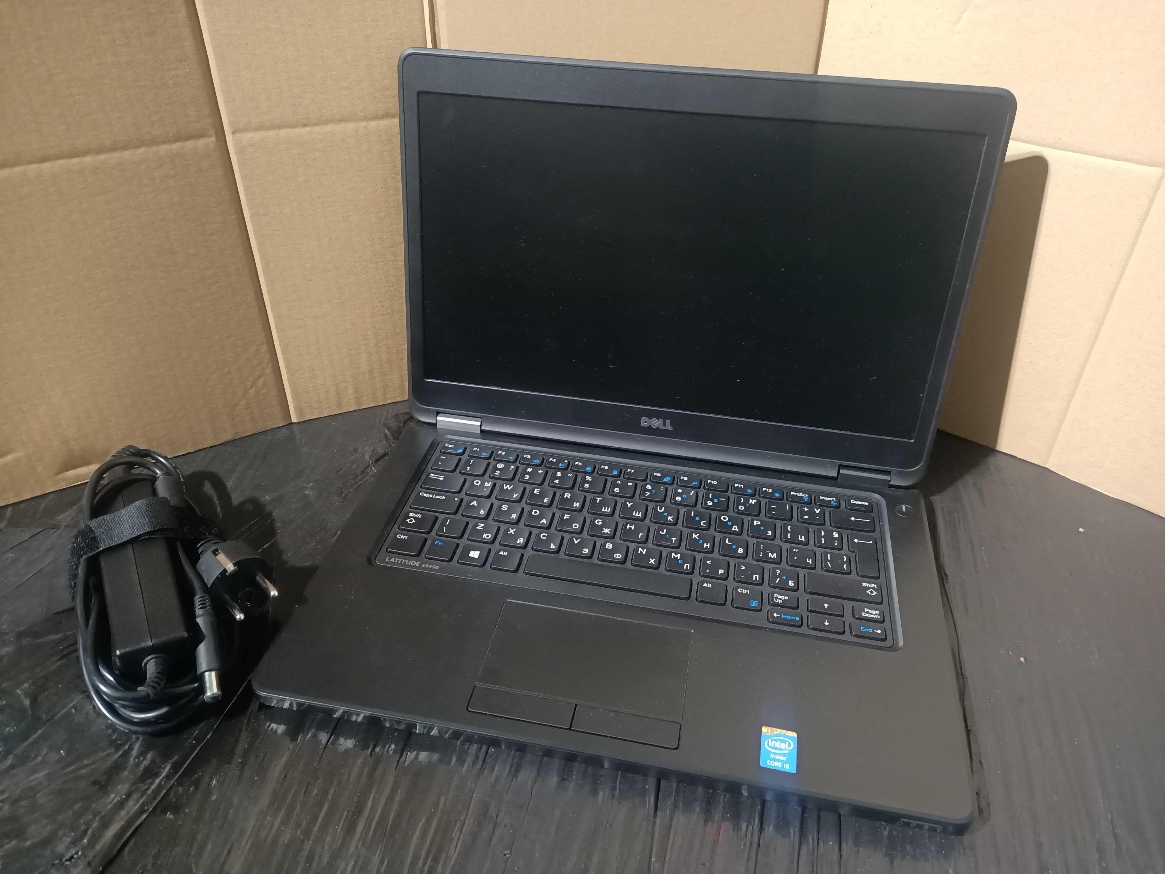 Portátil Dell i5 8GB