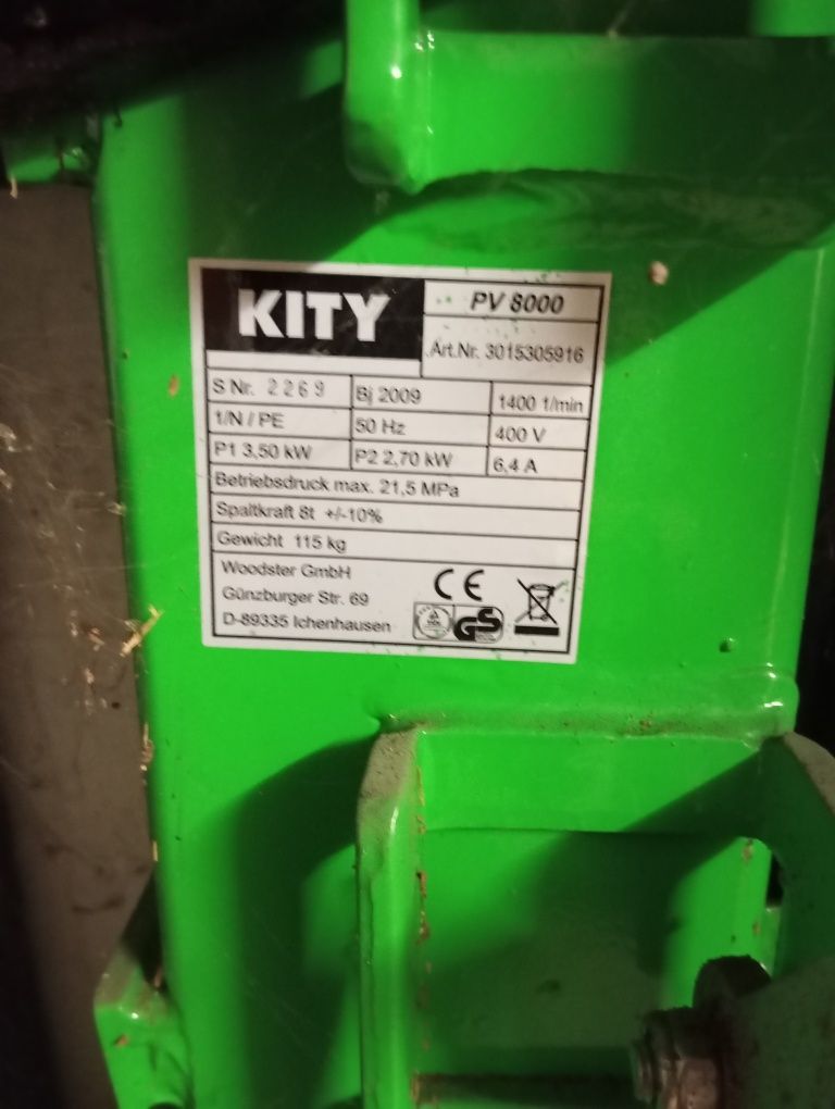 Rębak do drewna kity pv8000