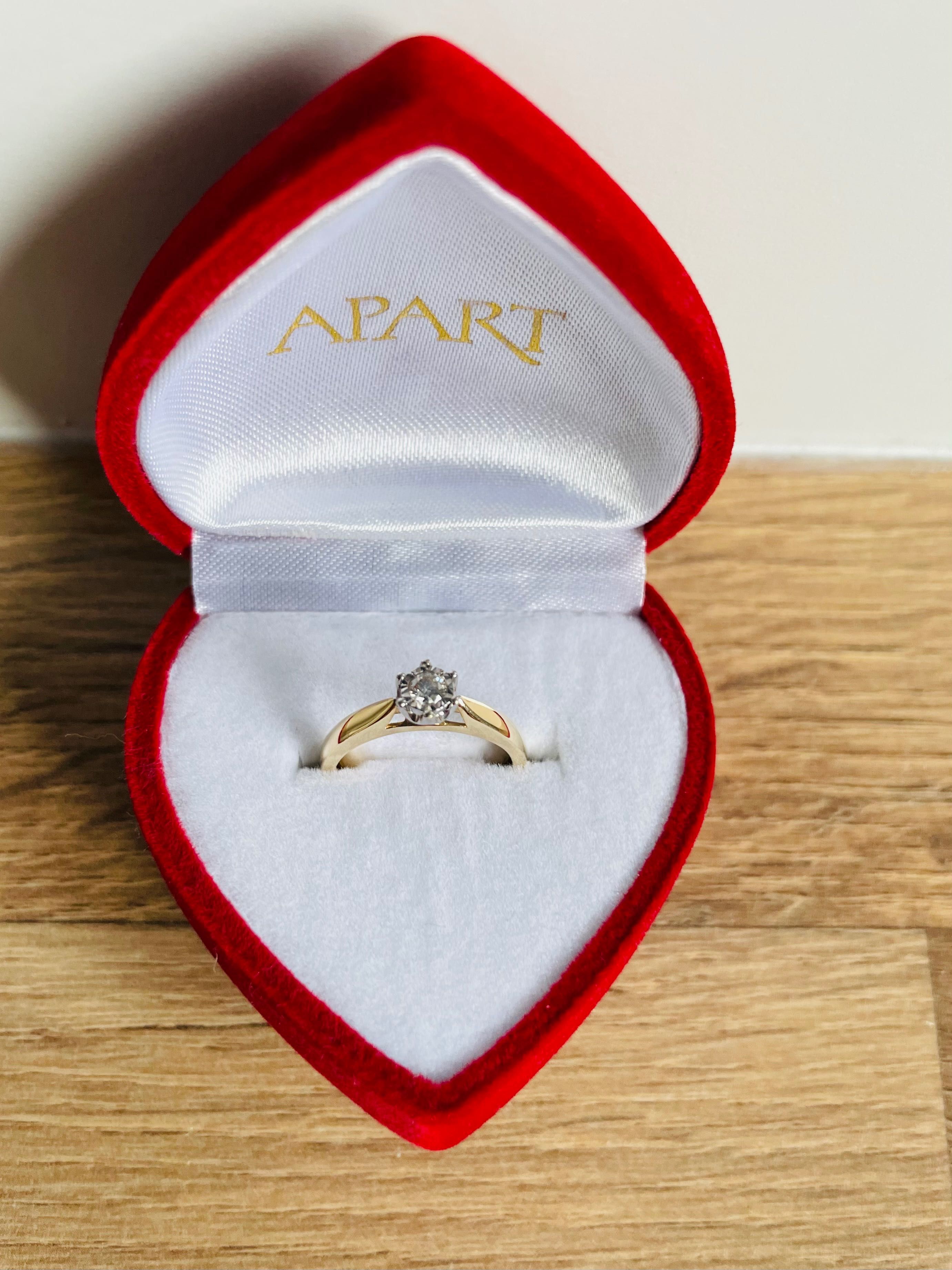 pierścionek zaręczynowy z brylantem