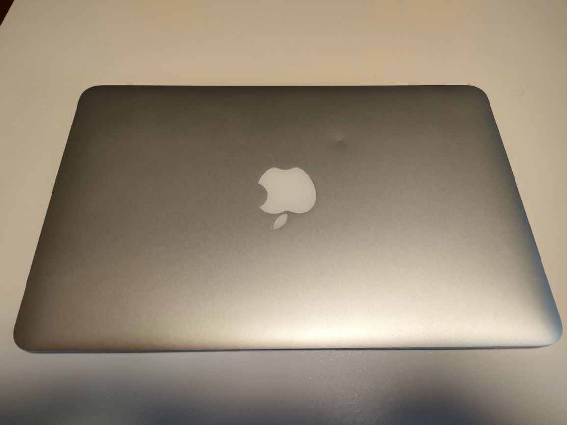 MacBook Air 11' late 2014