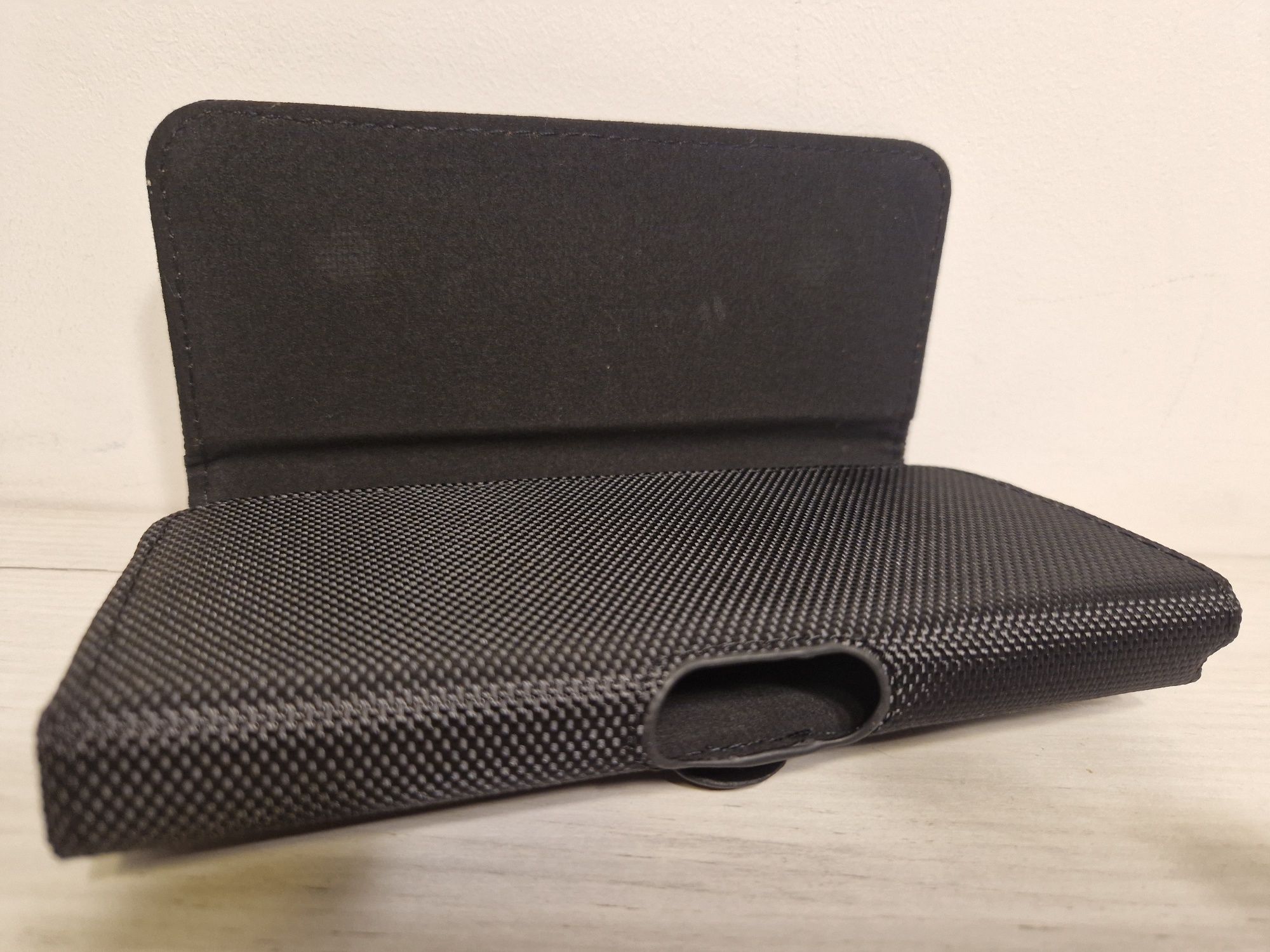 Kabura HIT (ROZMIAR XL) do Samsung S24 Plus
