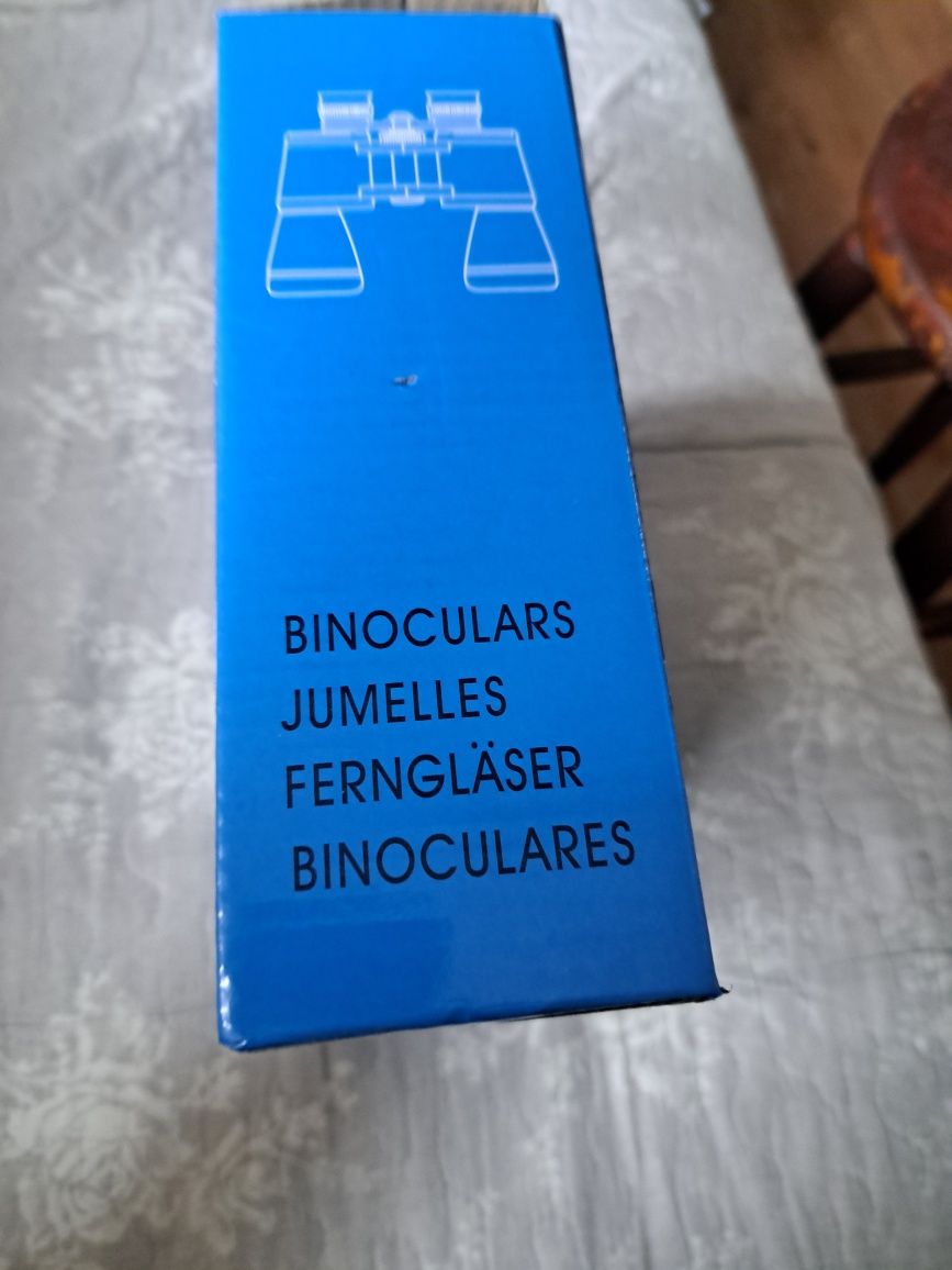 Lornetka z etui  nowa