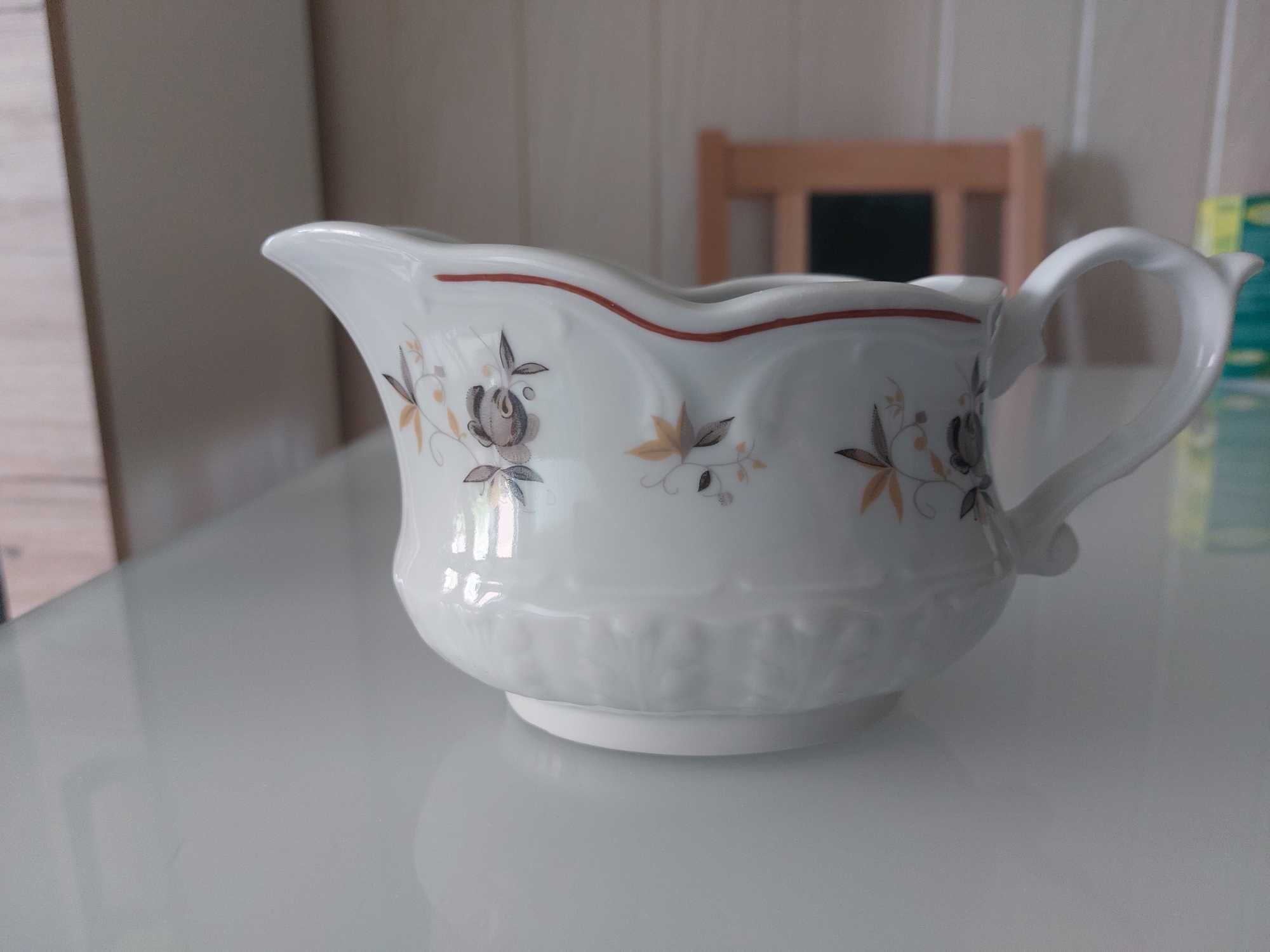Porcelanowa sosjerka Włocławek