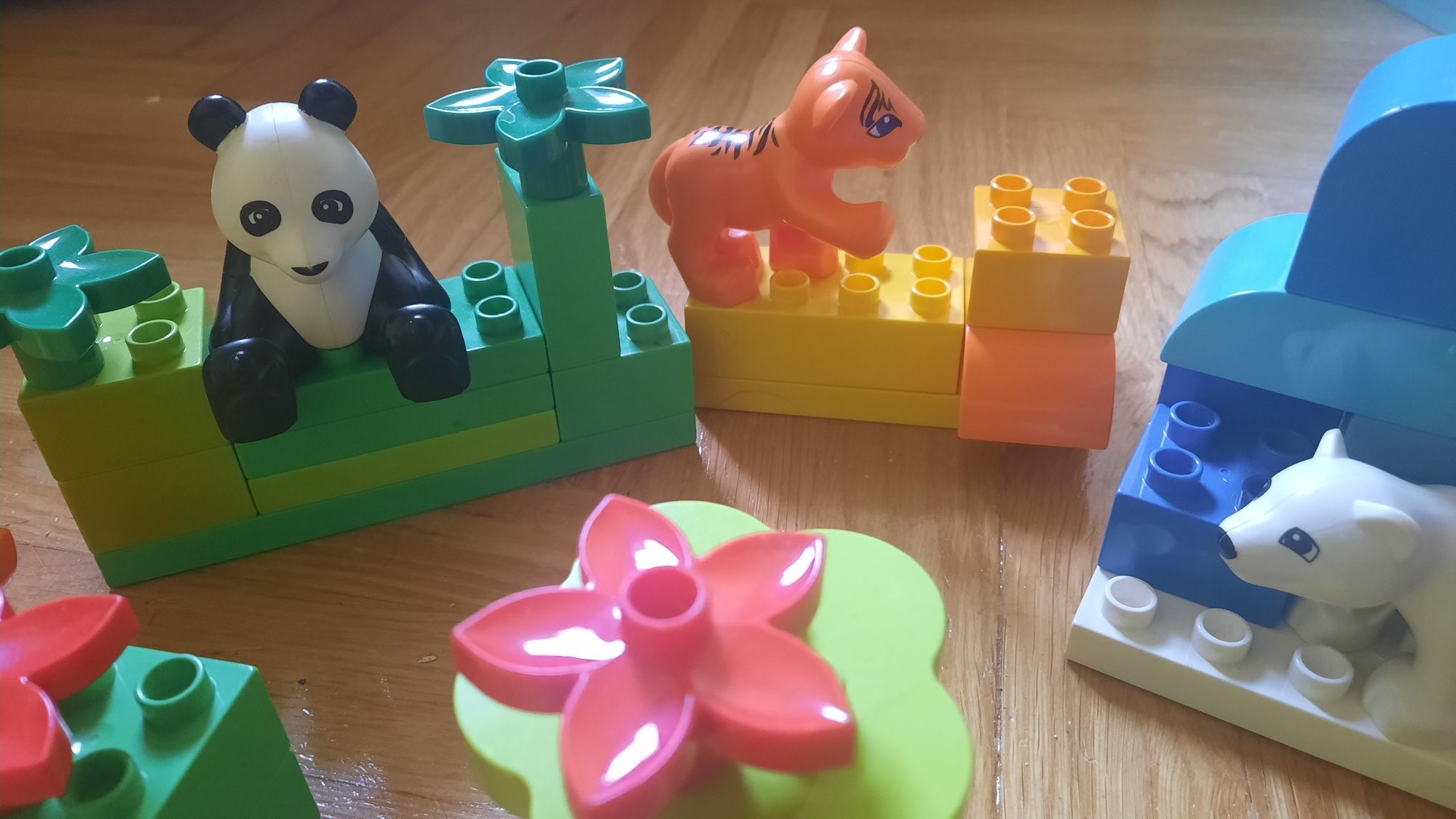 Duplo mini zoo panda +małe zwierzęta