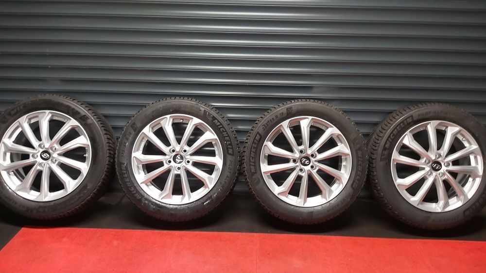Kola zimowe Hyundai IoniQ Tuscon  235 55 R19 Michelin 2023
