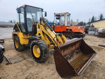 ładowarka kołowa caterpilar 908 kramer jcb atlas liebherr