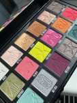 Палітра тіней conspiracy palette від jeffree star cosmetics