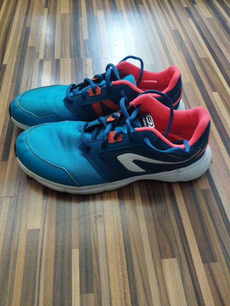 Buty sportowe 39 jak nowe