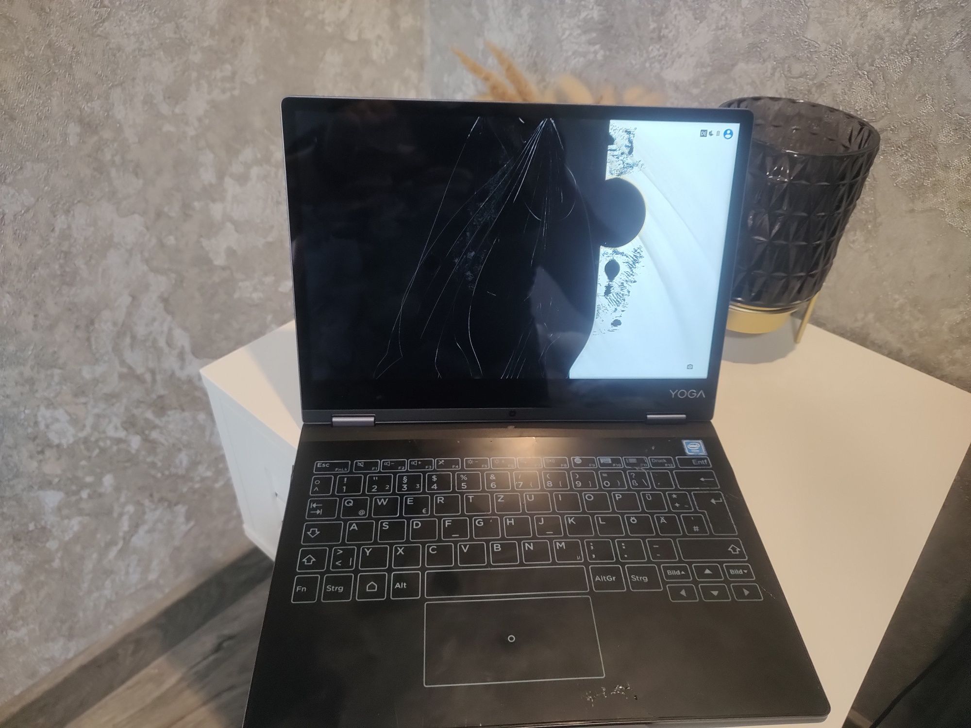 Планшет Lenovo Yoga A12 YB-Q501F