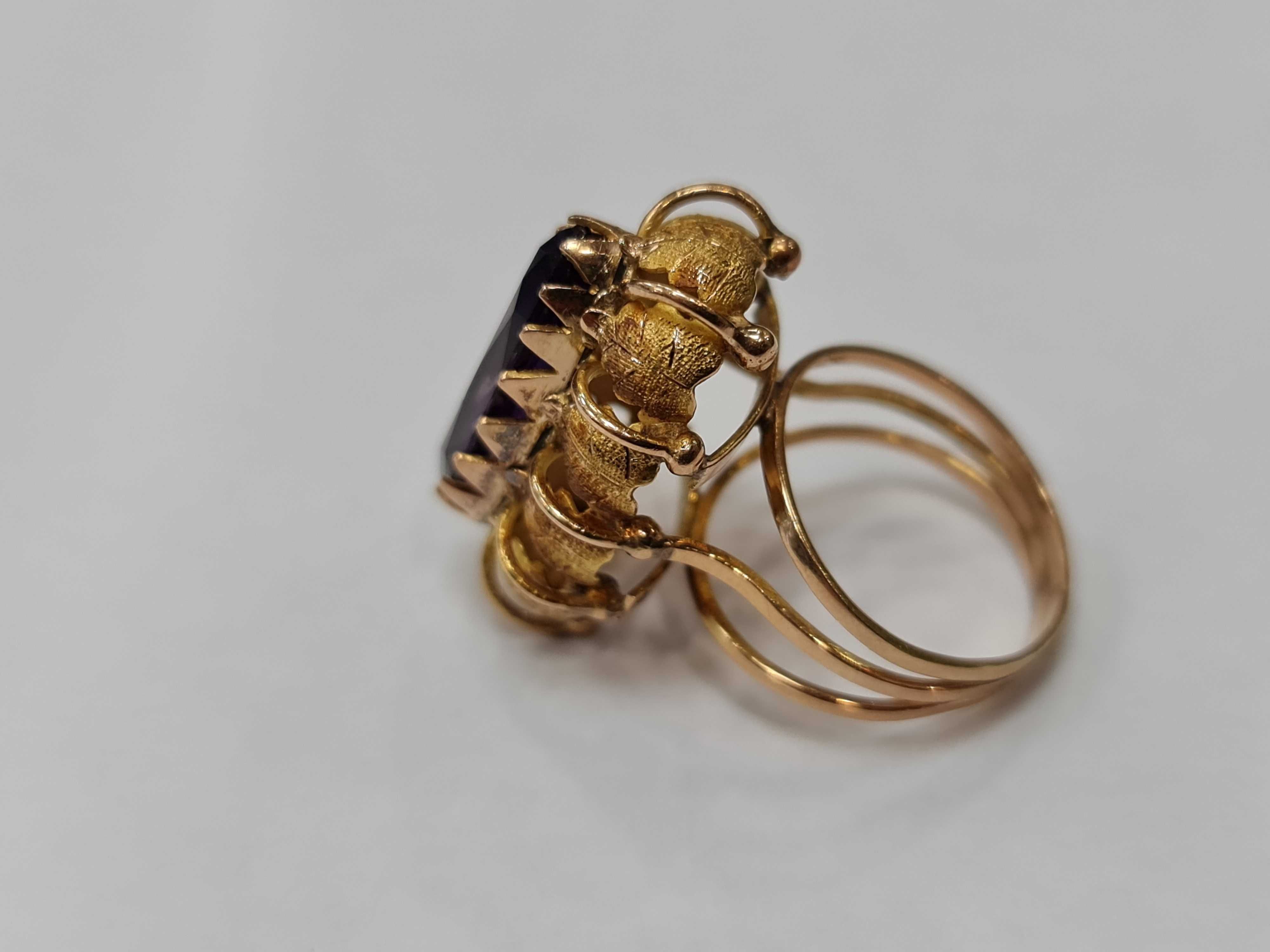 Wiekowy złoty pierścionek damski/ 585/ 8.36 gram/ R16/ Aleksandryt