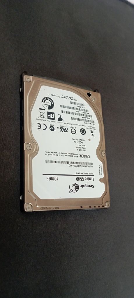Жорсткий диск  1TB Seagate Laptop SSHD ST1000LM014