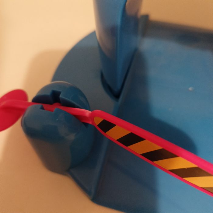 Zjeżdżalnia dla autka