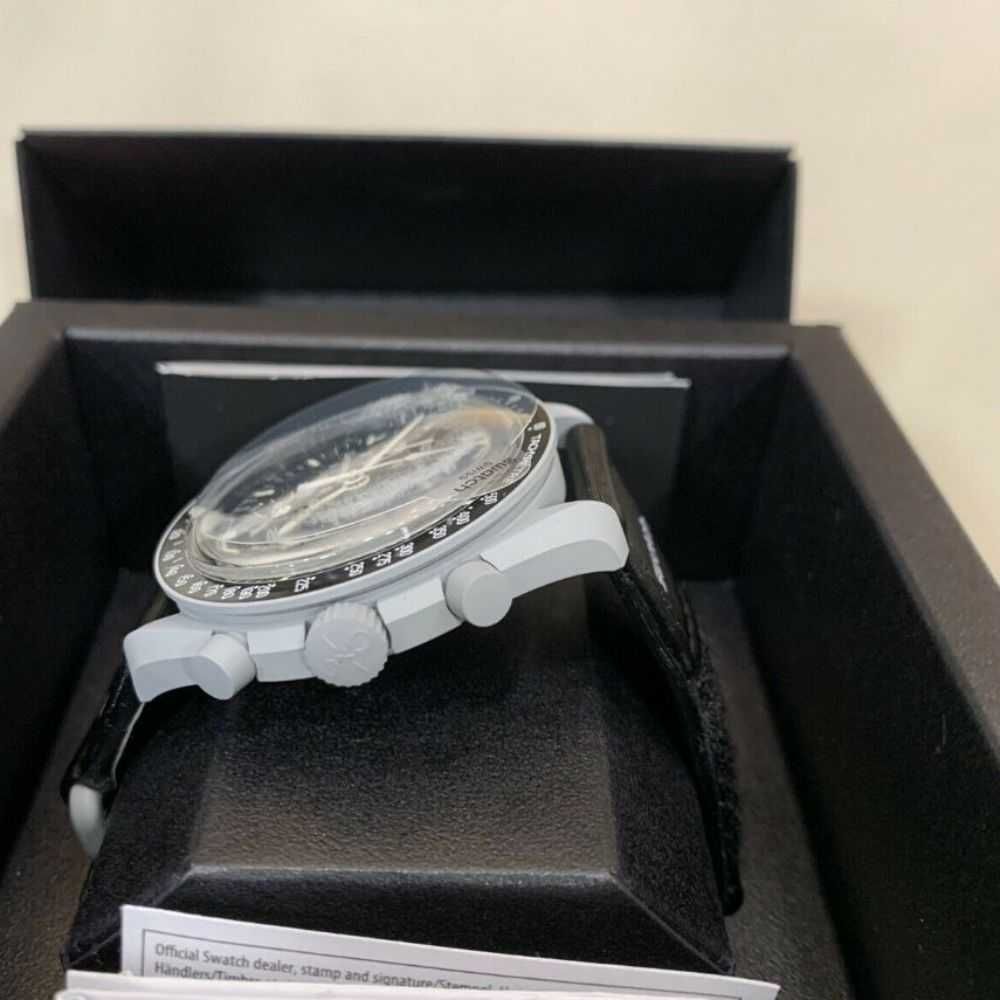 Mission to the Moon SO33M100 – Omega x Swatch Limitowana Magia
