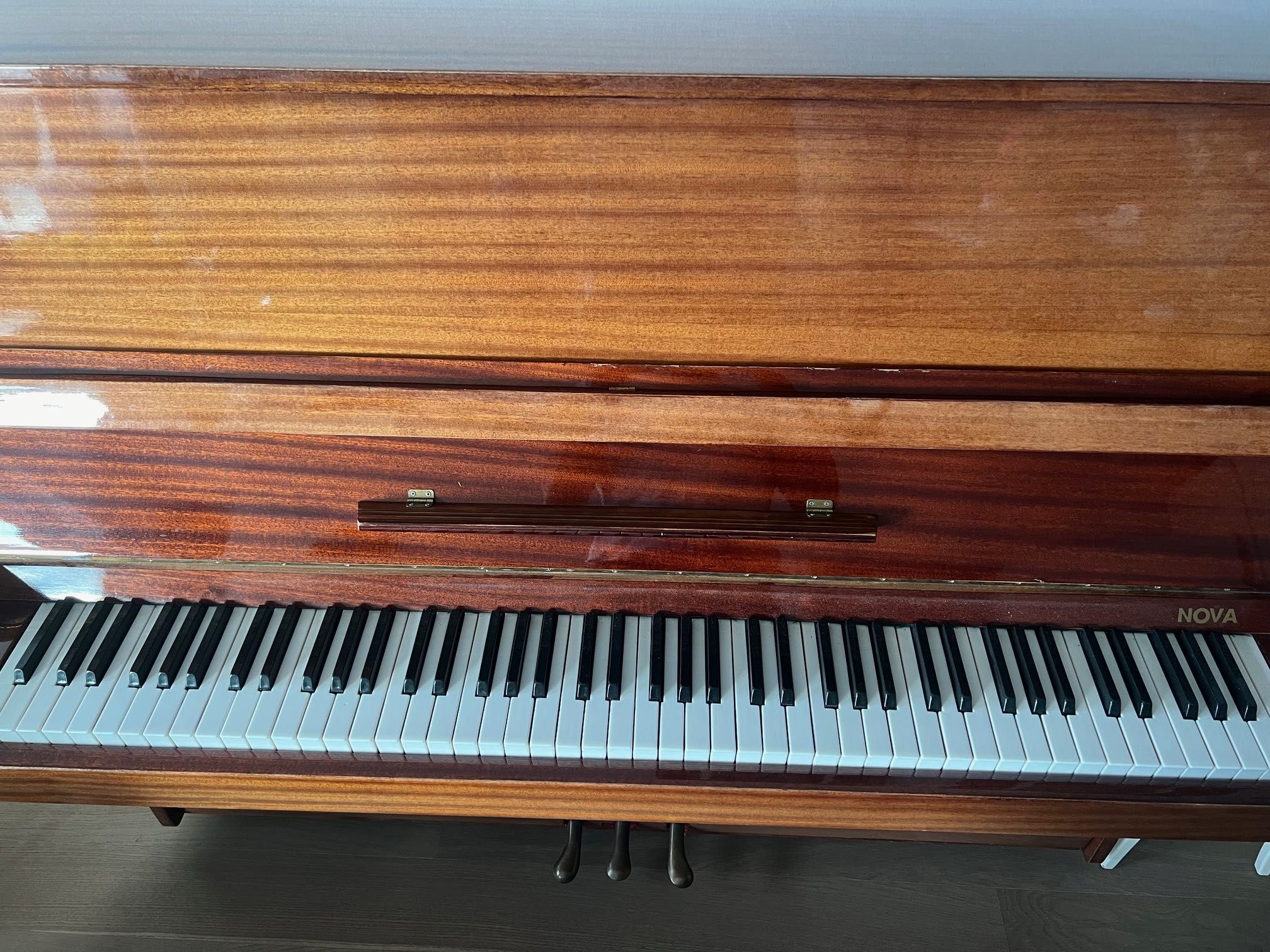 Pianino PIano NOVA