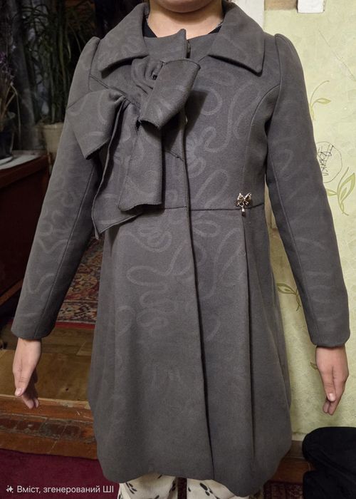 Пальто на дівчинку