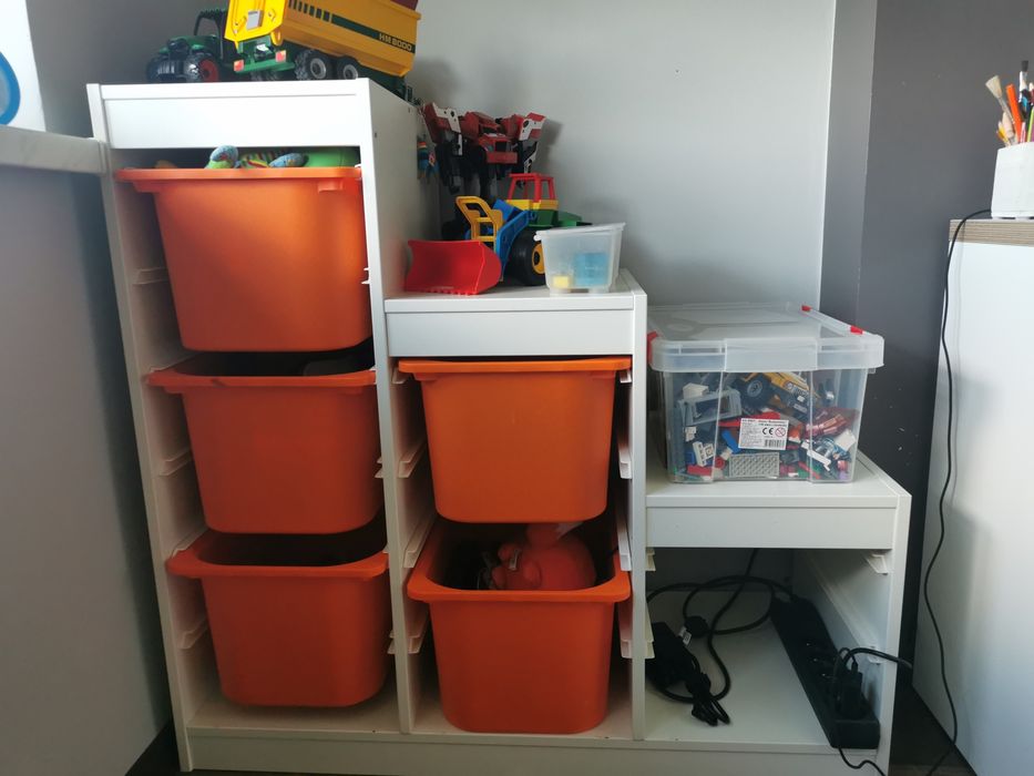 Ikea Trofast regał na zabawki z pojemnikami