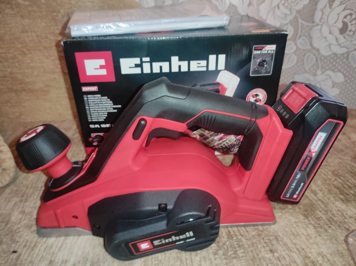 Рубанок аккумуляторный Einhell TE-PL 18/82 Li