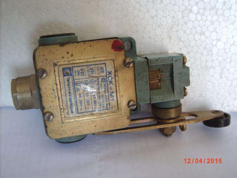 Micro Switch + Peças de motores monofásicos.