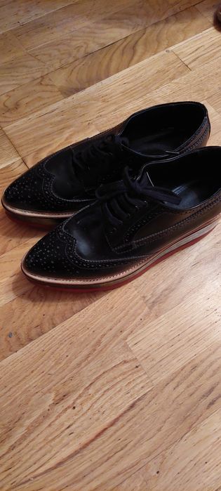 Продам Оксфорды лоферы туфли  Prada Milano