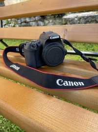 Фотоапарат Canon EOS Rebel SL3 відзеркалений