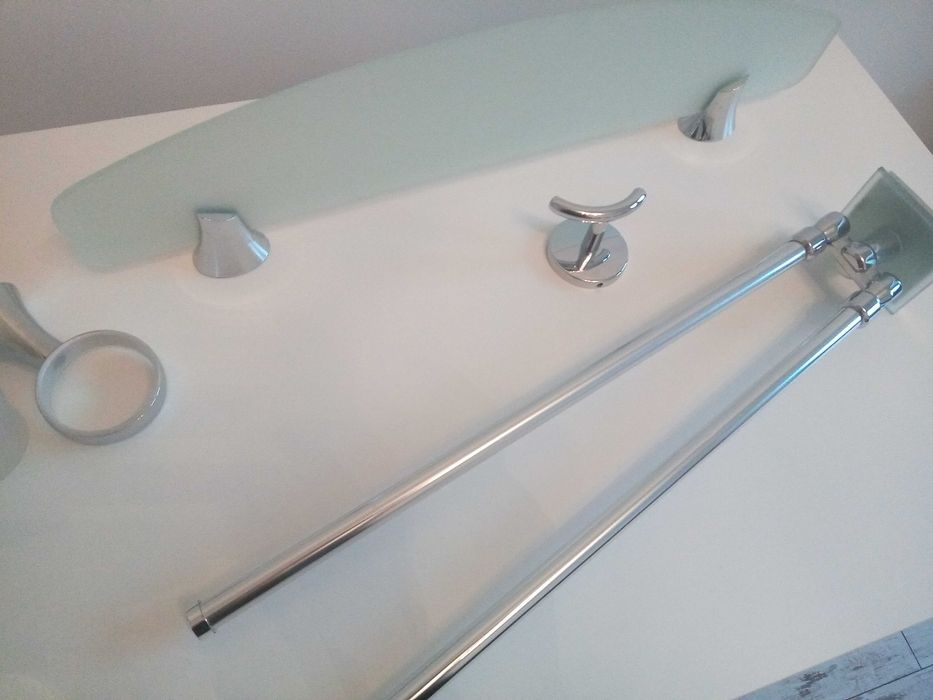 Zestaw wieszaków łazienkowych