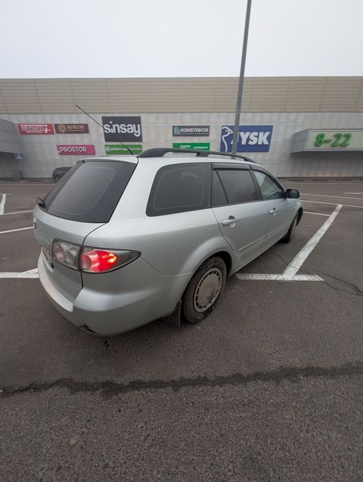 Мазда 6 2006 року