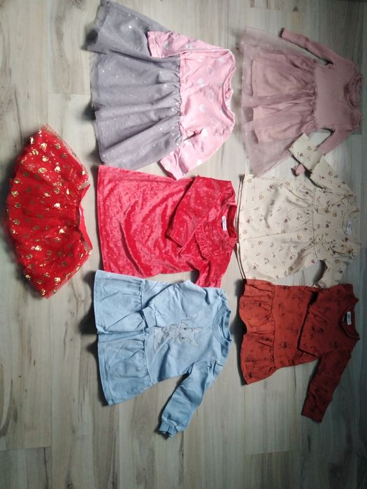 Ubrania dla dziewczynki na jesień rozmiar 80