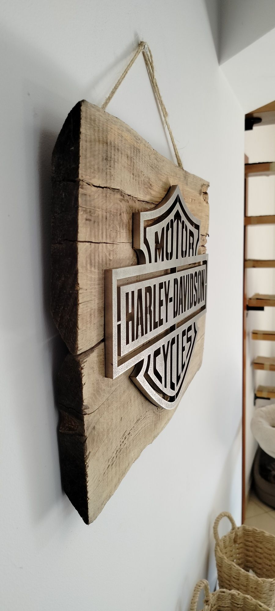 Harley Davidson Logo na drewnie